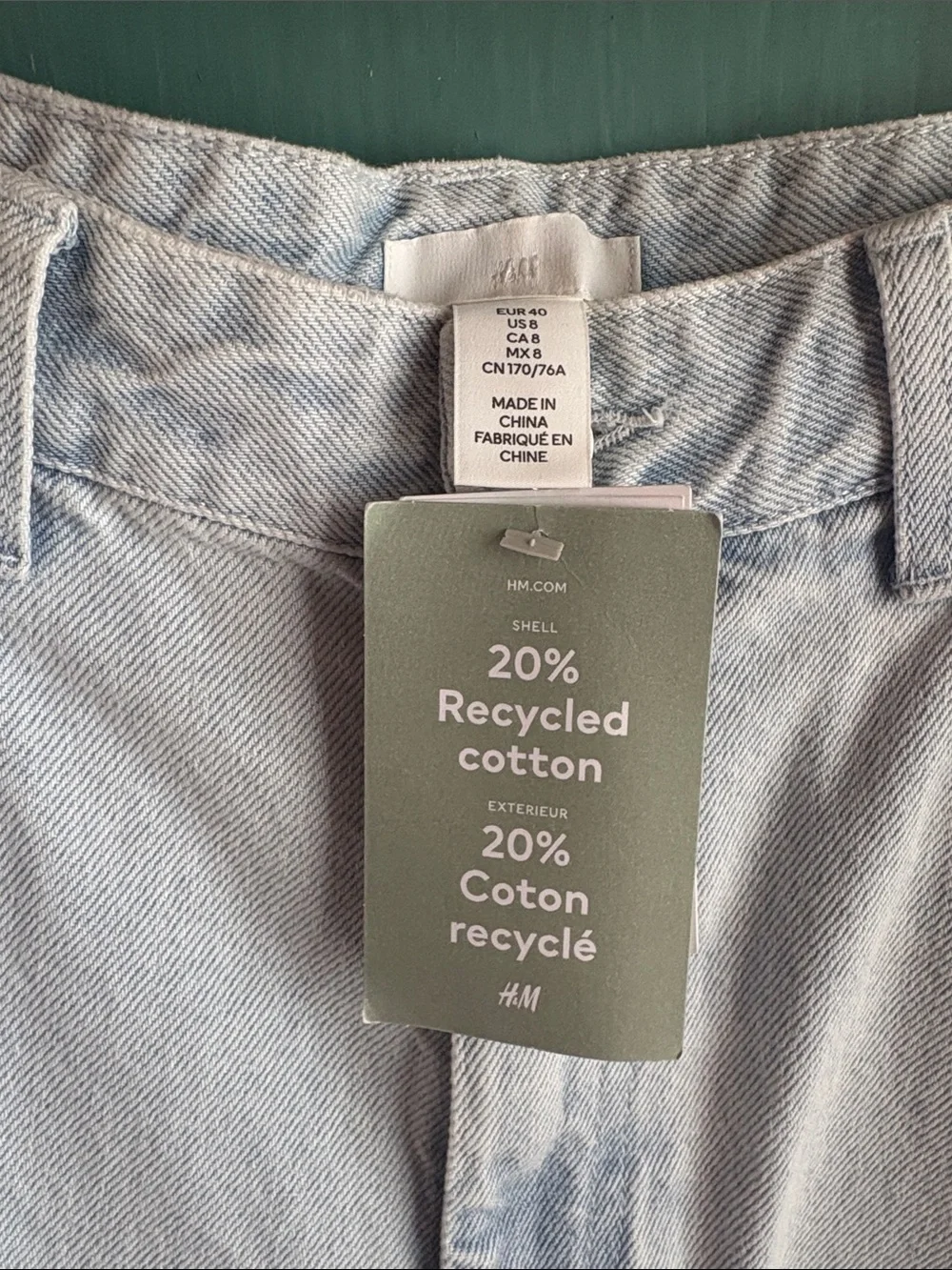 H&M Light Wash Boyfriend Jeans - Picture 2 of 4